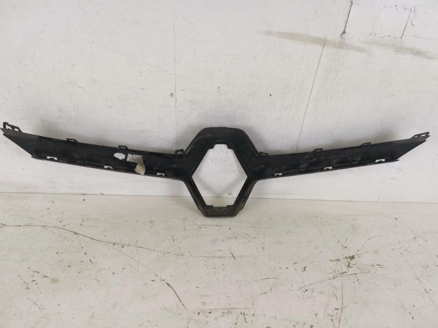 bontott RENAULT MEGANE III Hűtőrács