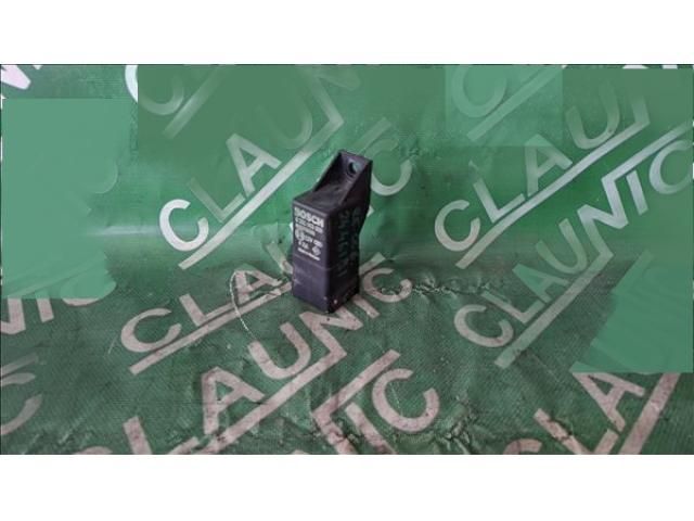 bontott RENAULT MEGANE III Izzító Relé