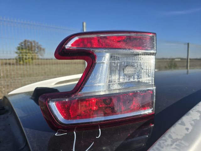 bontott RENAULT MEGANE III Jobb Belső Hátsó Lámpa