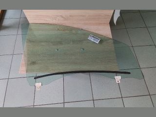 bontott RENAULT MEGANE III Jobb első Ablak