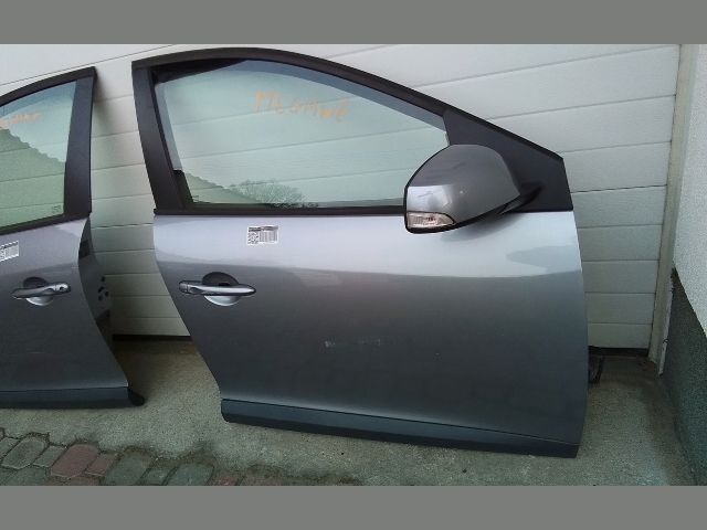 bontott RENAULT MEGANE III Jobb első Ablak