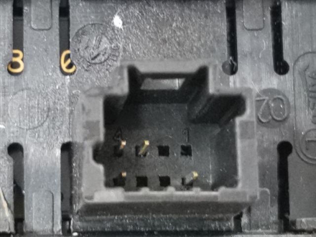 bontott RENAULT MEGANE III Jobb első Ablakemelő Kapcsoló