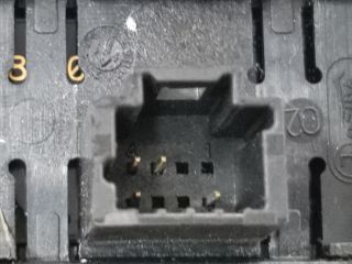 bontott RENAULT MEGANE III Jobb első Ablakemelő Kapcsoló