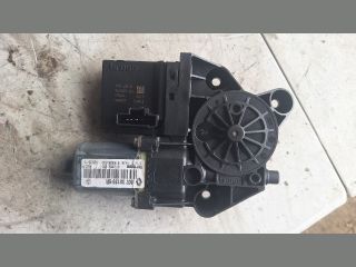 bontott RENAULT MEGANE III Jobb első Ablakemelő Motor