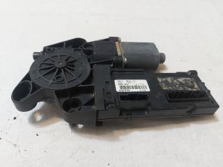 bontott RENAULT MEGANE III Jobb első Ablakemelő Motor