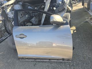 bontott RENAULT MEGANE III Jobb első Ajtó (Üres lemez)