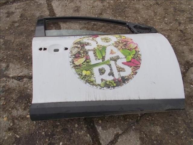 bontott RENAULT MEGANE III Jobb első Ajtó (Üres lemez)