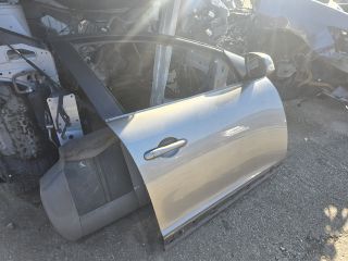 bontott RENAULT MEGANE III Jobb első Ajtó (Üres lemez)