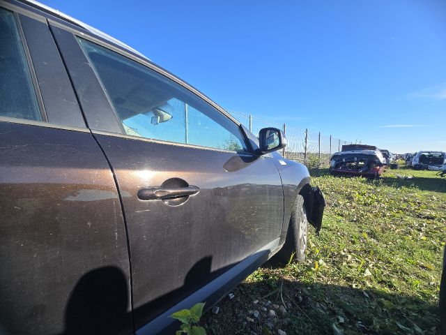 bontott RENAULT MEGANE III Jobb első Ajtó (Üres lemez)