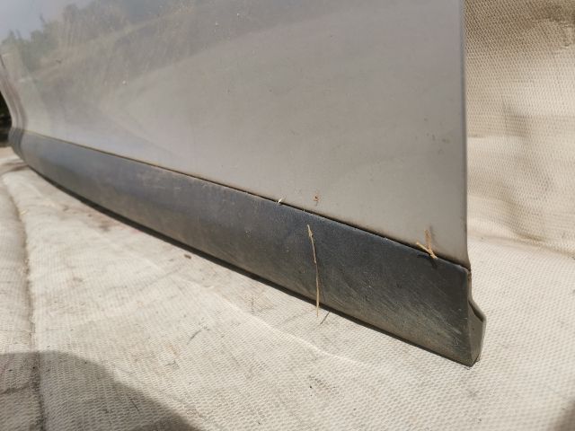 bontott RENAULT MEGANE III Jobb első Ajtó (Üres lemez)