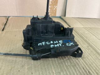 bontott RENAULT MEGANE III Jobb első Ajtózár