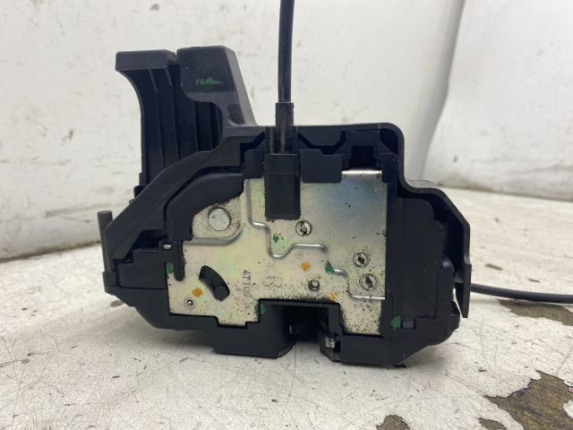 bontott RENAULT MEGANE III Jobb első Ajtózár