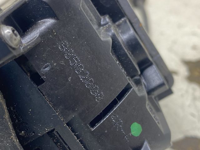 bontott RENAULT MEGANE III Jobb első Ajtózár