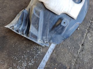 bontott RENAULT MEGANE III Jobb első Hátsó Dobbetét (Kerékjárati, Műanyag)