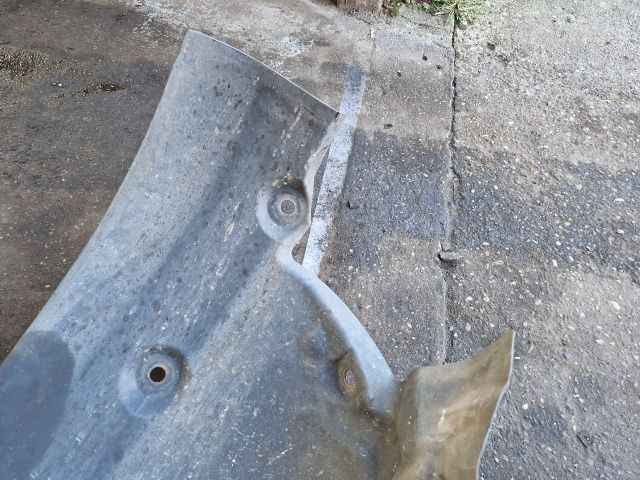 bontott RENAULT MEGANE III Jobb első Hátsó Dobbetét (Kerékjárati, Műanyag)