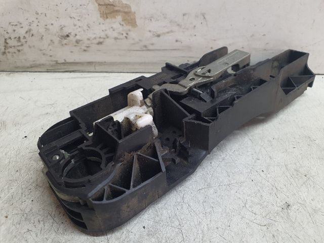 bontott RENAULT MEGANE III Jobb első Külső Kilincsfészek