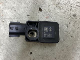 bontott RENAULT MEGANE III Jobb első Oldal Ütközés Érzékelő