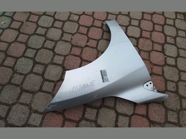 bontott RENAULT MEGANE III Jobb első Sárvédő