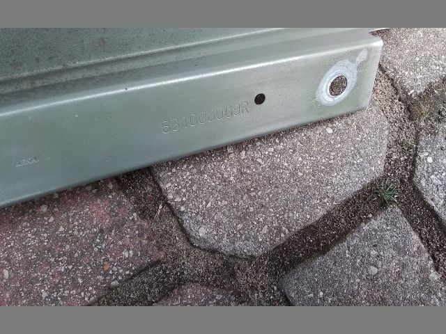 bontott RENAULT MEGANE III Jobb első Sárvédő