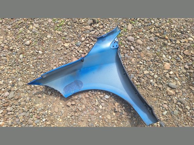 bontott RENAULT MEGANE III Jobb első Sárvédő