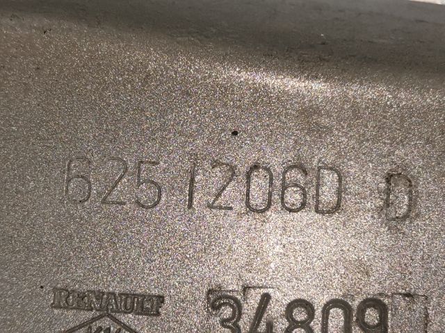 bontott RENAULT MEGANE III Jobb Fényszóró Tartó