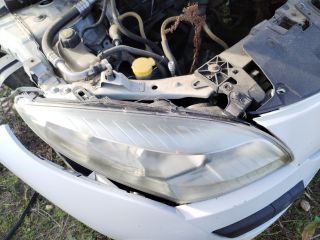 bontott RENAULT MEGANE III Jobb Fényszóró