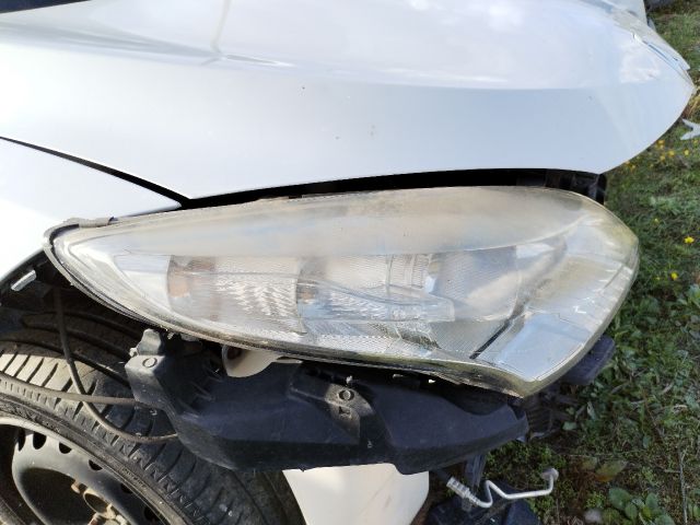 bontott RENAULT MEGANE III Jobb Fényszóró