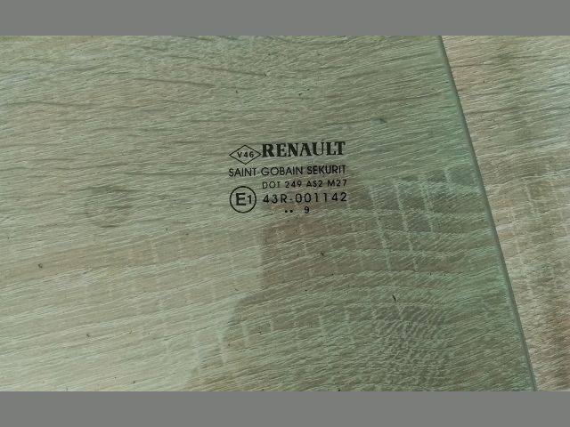bontott RENAULT MEGANE III Jobb hátsó Ablak