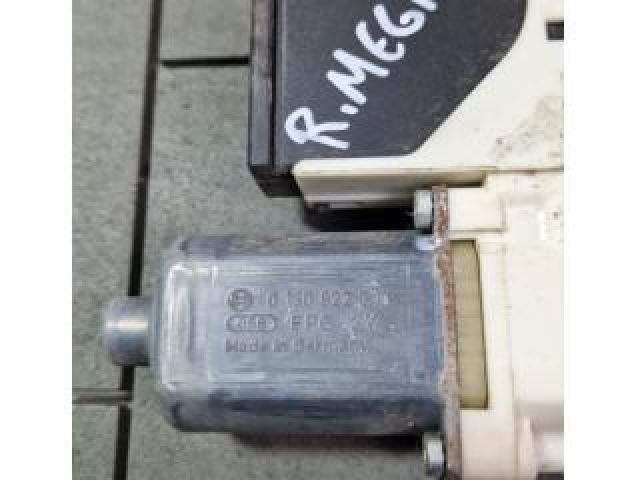 bontott RENAULT MEGANE III Jobb hátsó Ablakemelő Motor