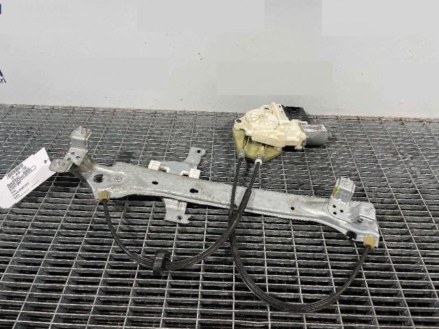 bontott RENAULT MEGANE III Jobb hátsó Ablakemelő Szerkezet (Elektromos)