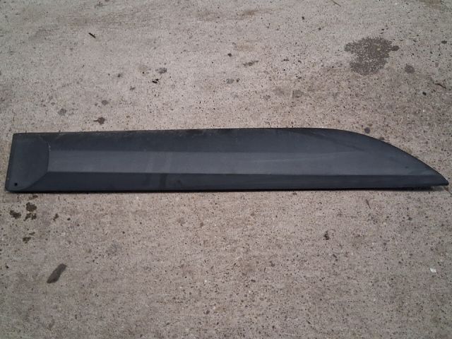 bontott RENAULT MEGANE III Jobb hátsó Ajtó Díszléc