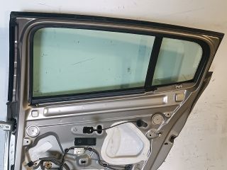 bontott RENAULT MEGANE III Jobb hátsó Ajtó (Részeivel)