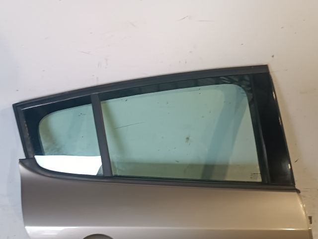 bontott RENAULT MEGANE III Jobb hátsó Ajtó (Részeivel)