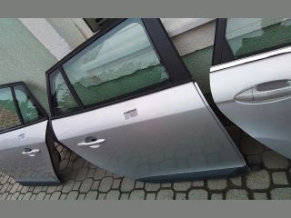 bontott RENAULT MEGANE III Jobb hátsó Ajtó (Részeivel)