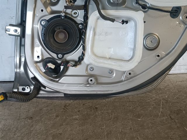 bontott RENAULT MEGANE III Jobb hátsó Ajtó (Részeivel)