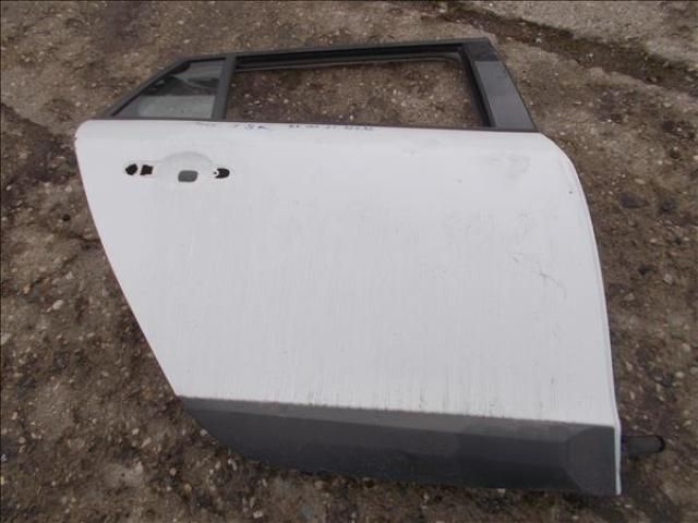 bontott RENAULT MEGANE III Jobb hátsó Ajtó (Üres lemez)