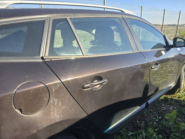 bontott RENAULT MEGANE III Jobb hátsó Ajtó (Üres lemez)