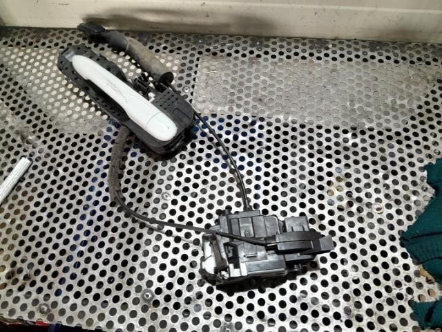 bontott RENAULT MEGANE III Jobb hátsó Ajtózár