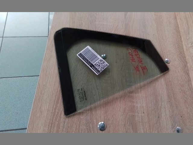 bontott RENAULT MEGANE III Jobb hátsó Fixüveg (Ajtóban)