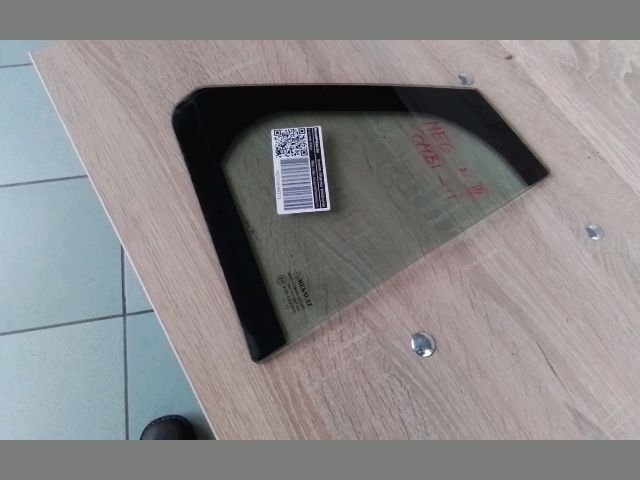 bontott RENAULT MEGANE III Jobb hátsó Fixüveg (Ajtóban)