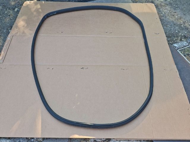 bontott RENAULT MEGANE III Jobb hátsó Gumikéder