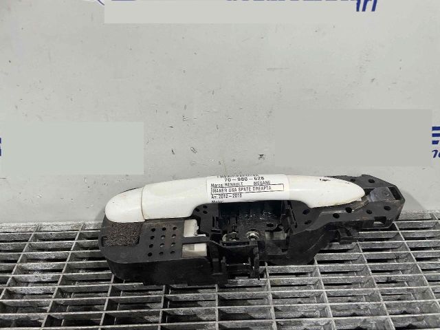 bontott RENAULT MEGANE III Jobb hátsó Külső Kilincs