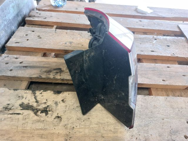 bontott RENAULT MEGANE III Jobb Hátsó Lámpa