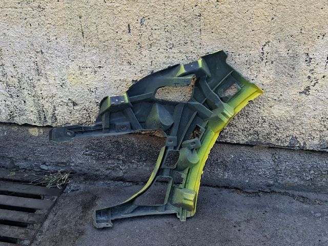 bontott RENAULT MEGANE III Jobb hátsó Oldal Lökhárító Tartó (Műanyag)