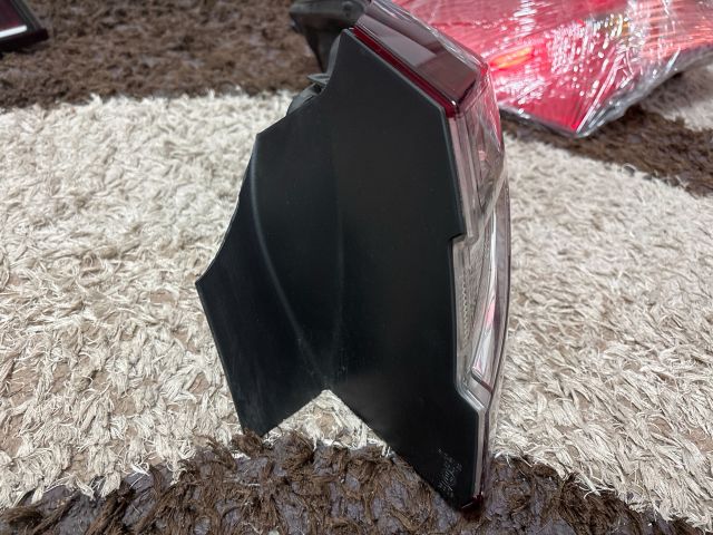 bontott RENAULT MEGANE III Jobb Külső Hátsó Lámpa