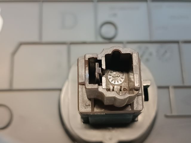 bontott RENAULT MEGANE III Jobb Műszerfal Oldalkárpit