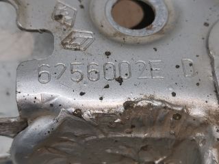 bontott RENAULT MEGANE III Jobb Sárvédő Oldaltartó