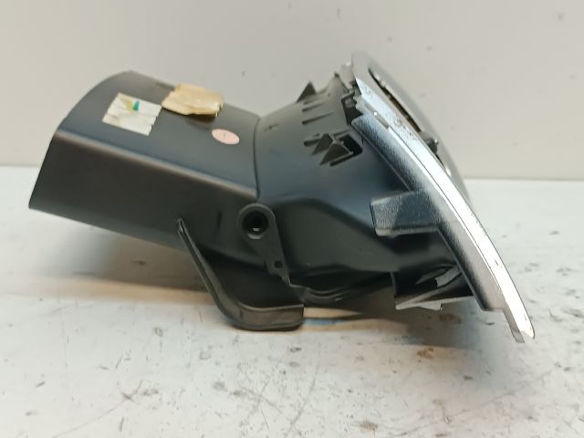 bontott RENAULT MEGANE III Jobb Szellőző