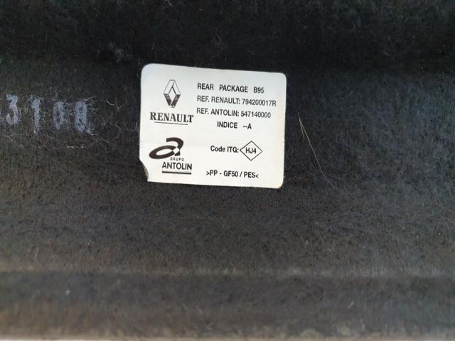 bontott RENAULT MEGANE III Kalaptartó