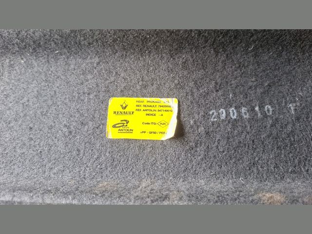 bontott RENAULT MEGANE III Kalaptartó